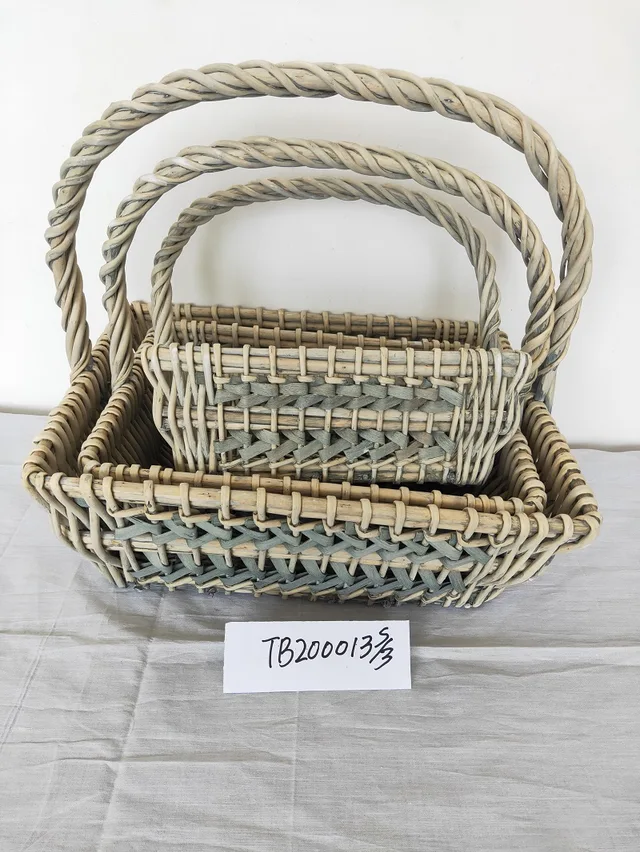 Hand weaving flower basket