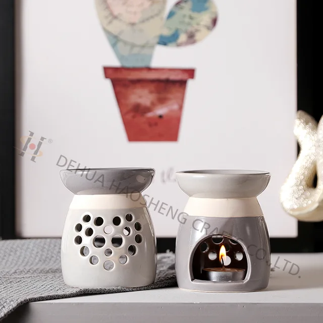 Ceramic oil burner with hollow