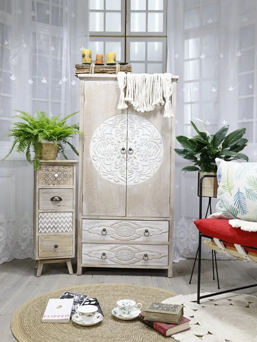 Carved door /drawer wardrobe