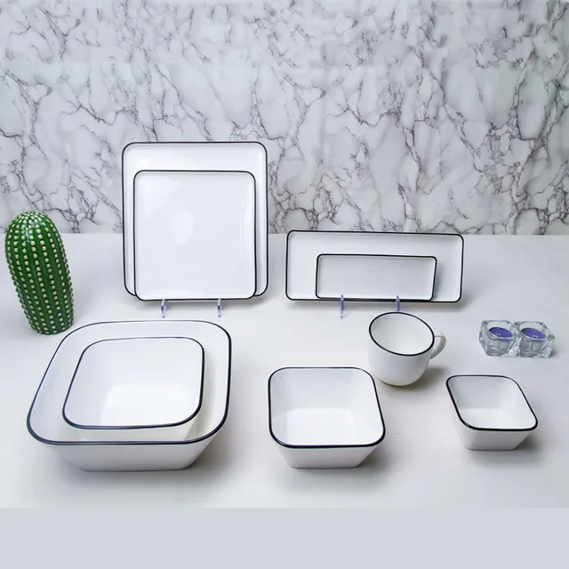 ROUND ANGLES SQUARE TRAY New bone china