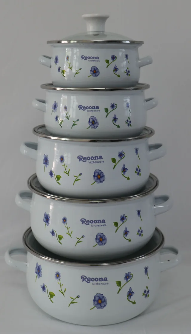 Enamel casserole