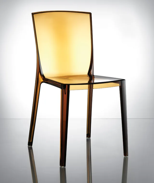 Polycarbonate chair