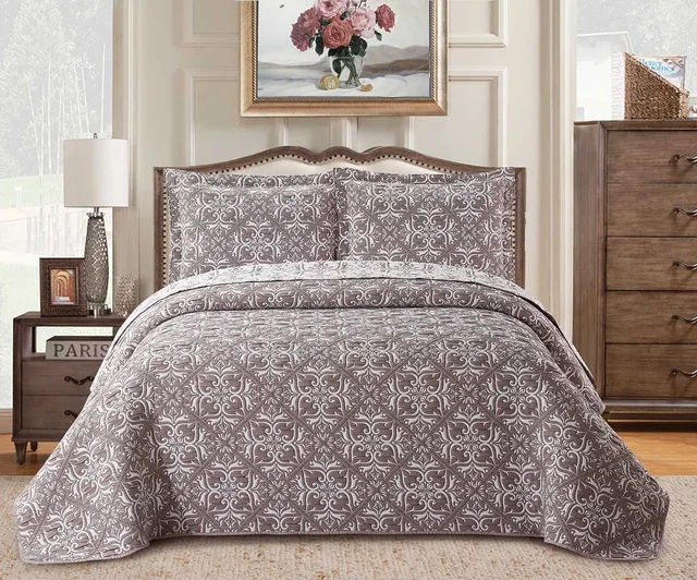 Polyester jacquard bedspreads