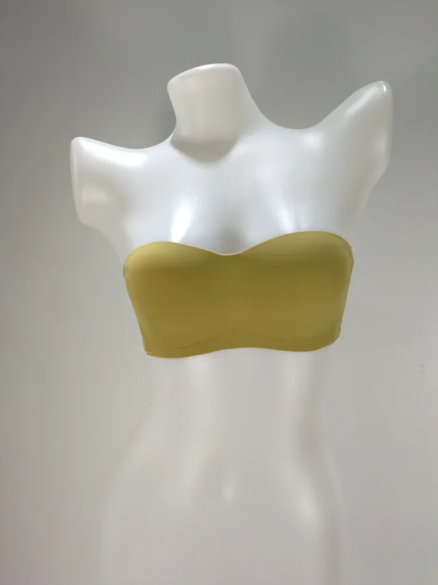 Half mould cup bra with bonding
