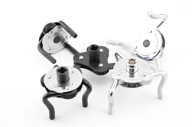 Two way oil filter wrench, three jaw oil filter wrench