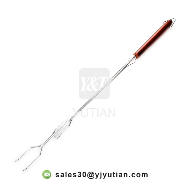 Extendable fork long hot dog grill fork