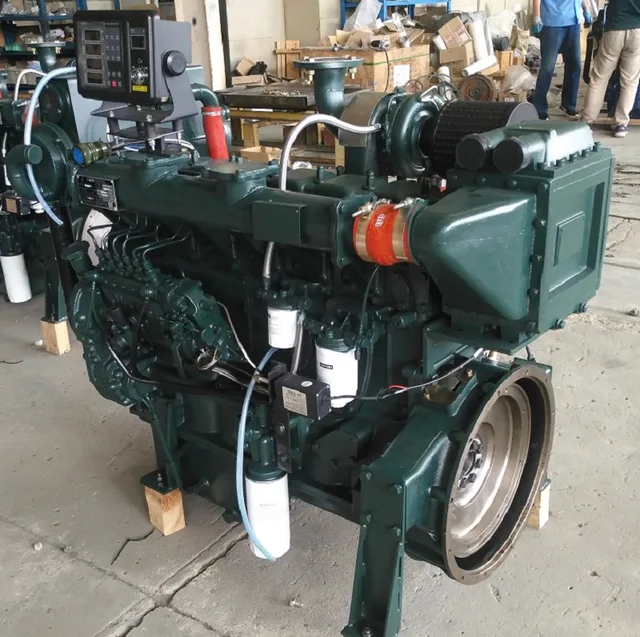 Marine diesel engine--main engine and auxiliary engine