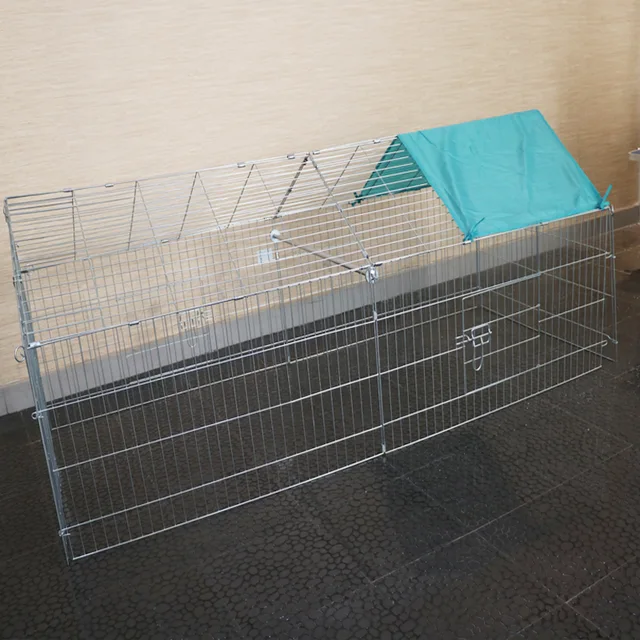 Wire chicken cage