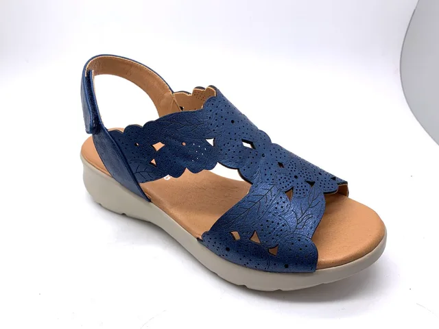 Sandal