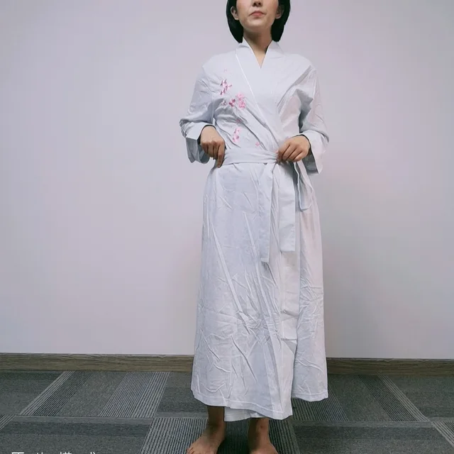 Ladies gown