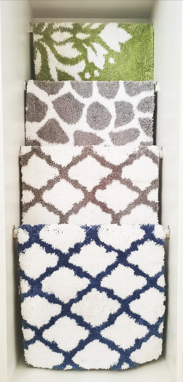 Microfiber jacquard bathmat