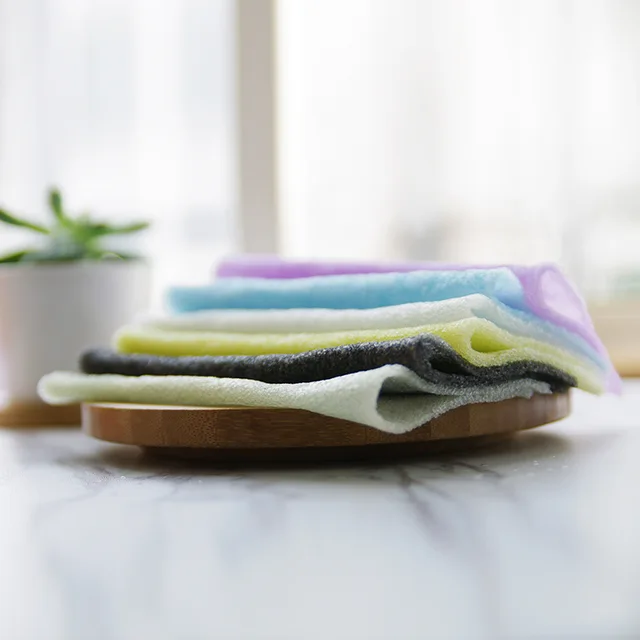 100% natural konjac towel for cleansing and moisturizing Portable