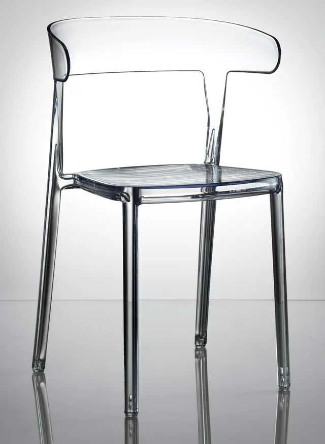 Polycarbonate chair