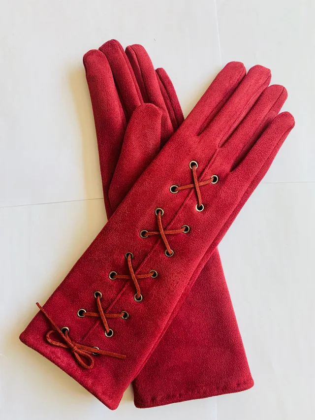 Glove