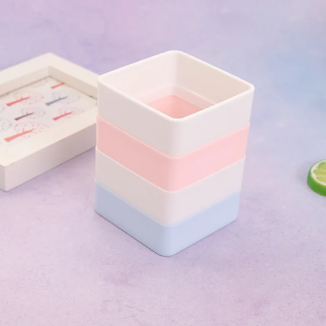 Antibacterial pen holder