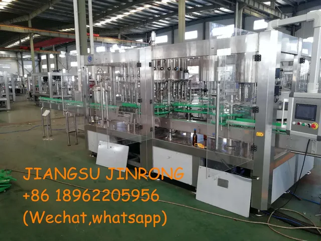 Liquor filling machine, whiskey filling machine