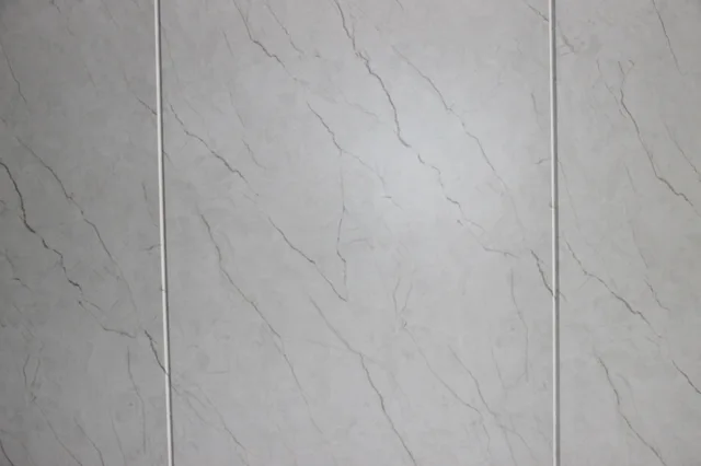 A1 Fire-resistant wall covering