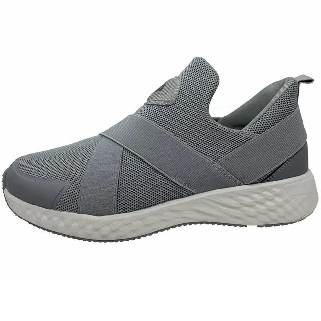 Sport shoes