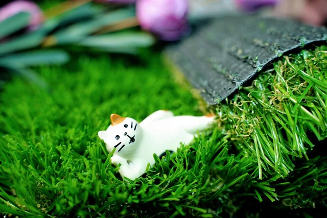 U shape artificial turf for landscaping with four color