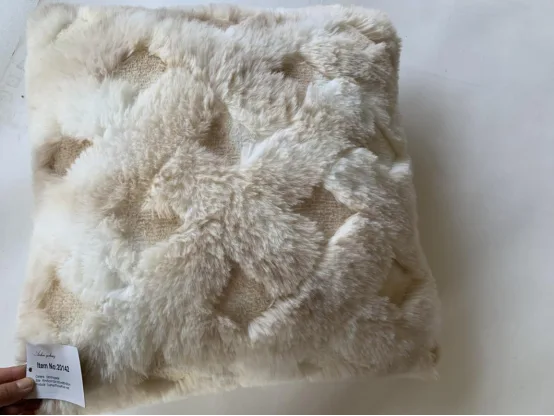 Fake fur cushion/Decorative cushion