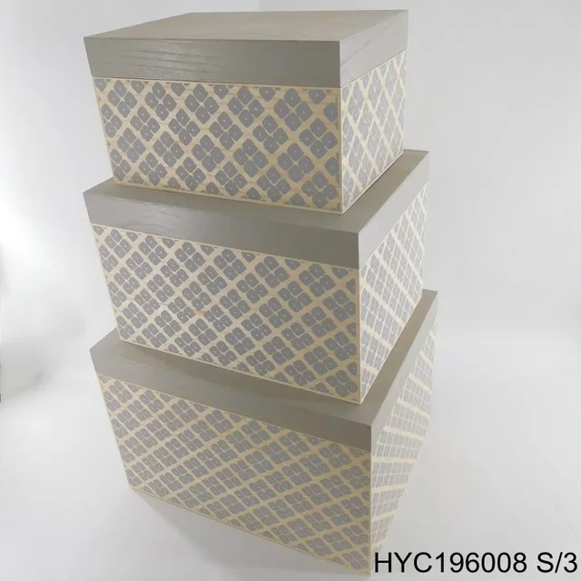 Custom design lgiht wood box with reccessed lid
