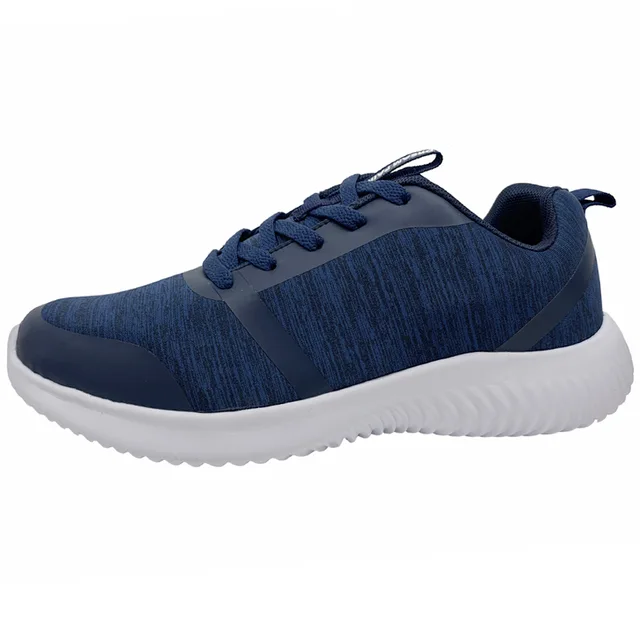 Sport shoes