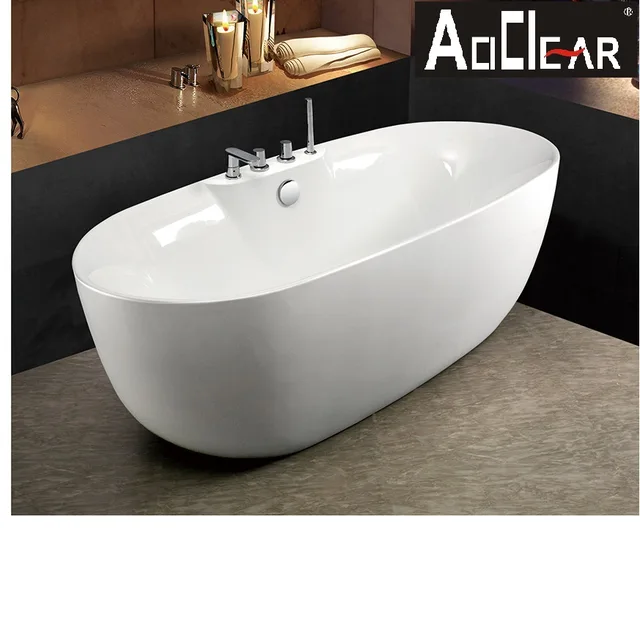 Free standing bathtub