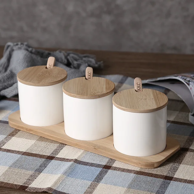 Ceramic seasoning pot with bamboo tray