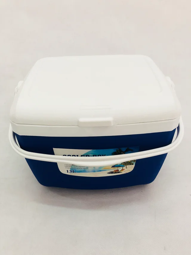 13L Plastic Cooler Bo