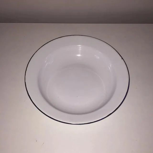 Enamel soup plate with plain color