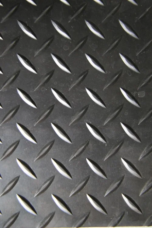 Rhomboid matting