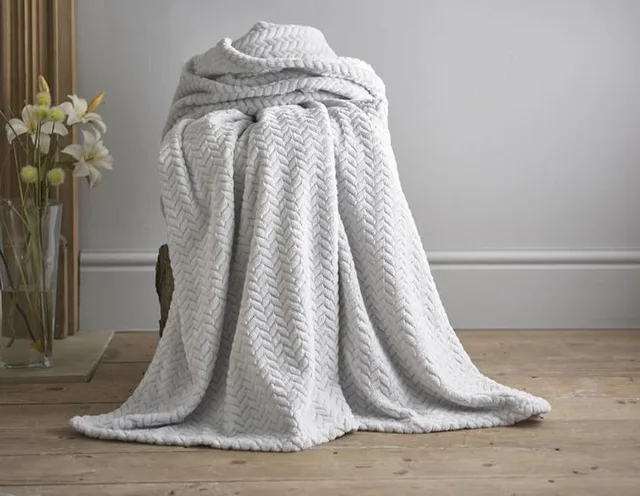 Jacquard Flannel throw