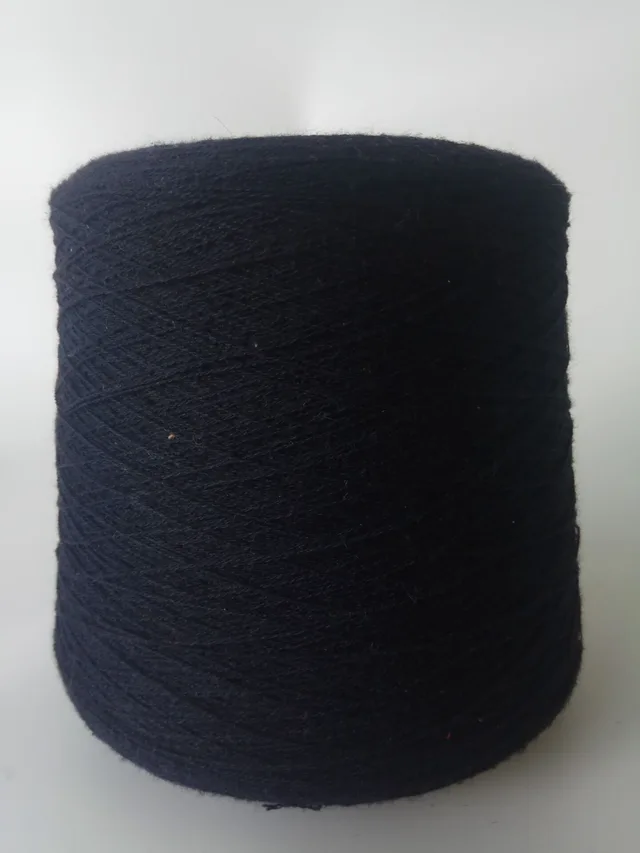100% high bulky polyester yarn