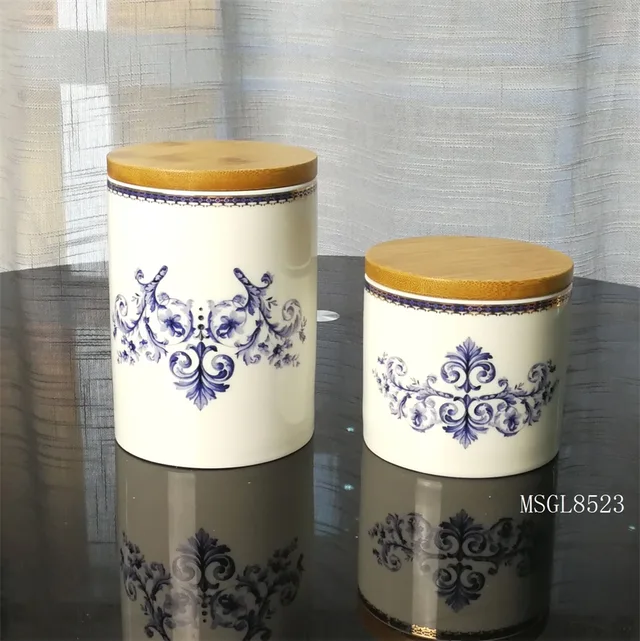 Canister