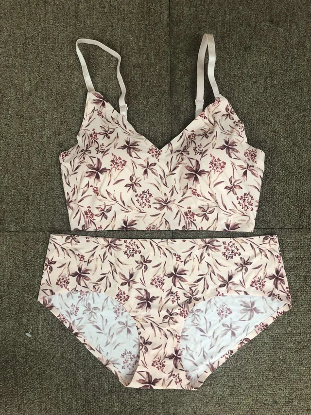 Ladies Sport Top Set