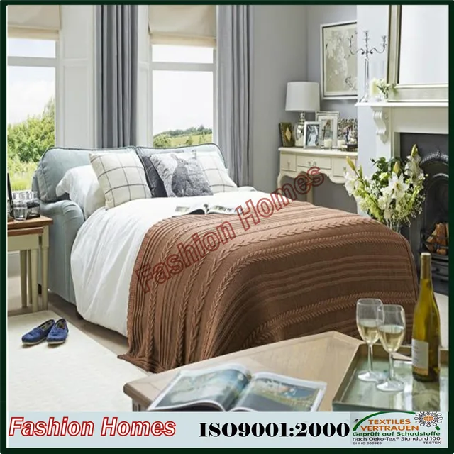 100% Polyester knitted blanket