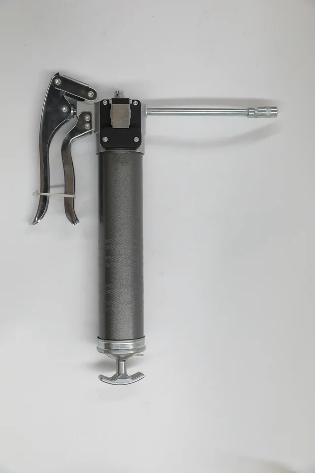 Heavy-duty Pistol Grease Gun with Quick Release Design Patent Protected