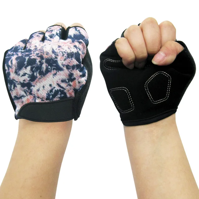 Workout gloves
