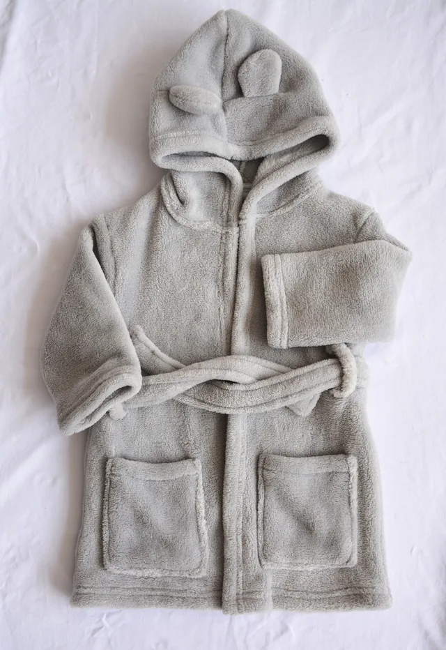 Coral fleece bathrobe
