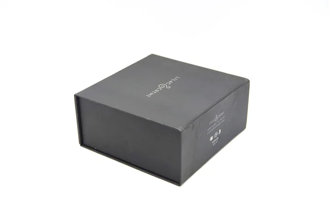 High-end black folding box clothing packaging box