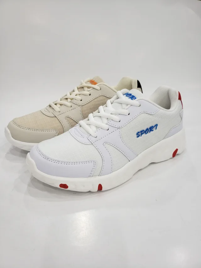 Sport shoes