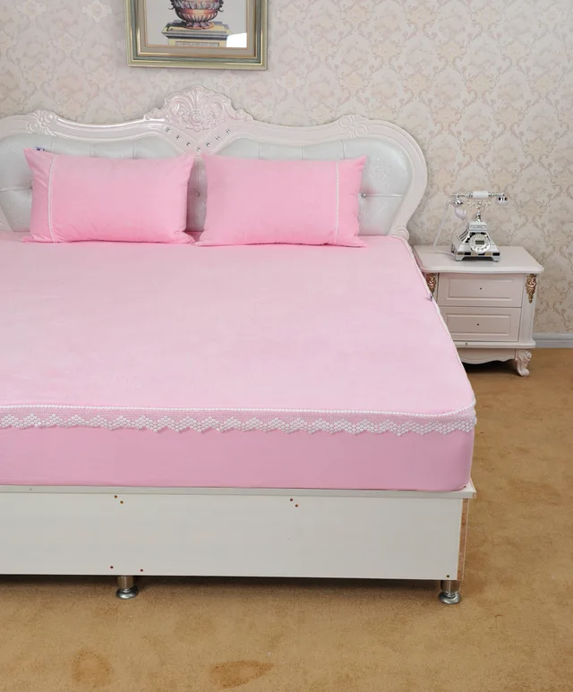 Mattress protector and pillow protector set