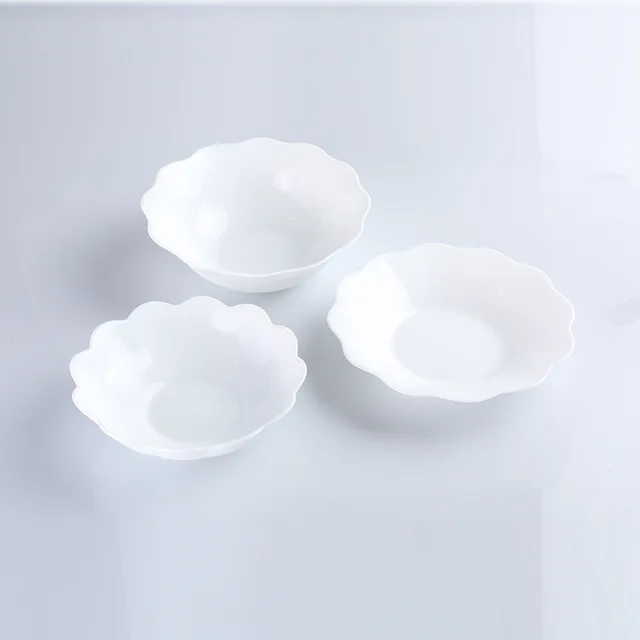 Opal porcelain glass plate