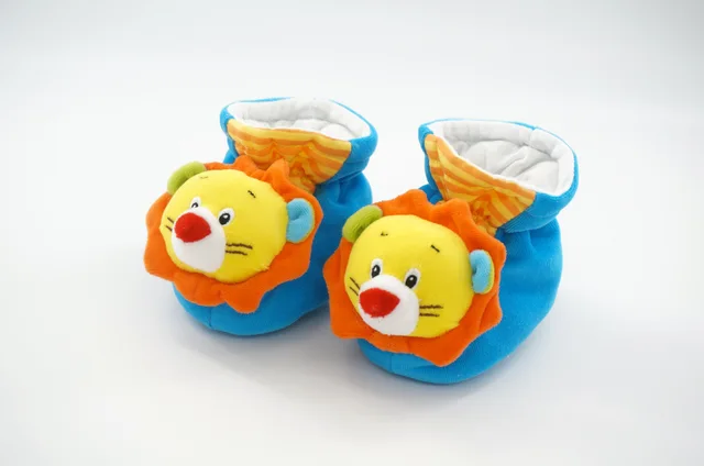 Baby plush shoes