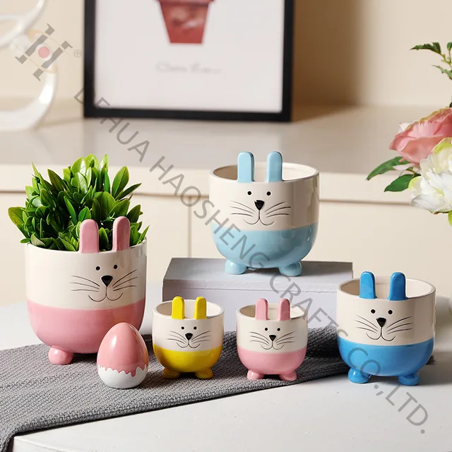 Dolomite flowerpot