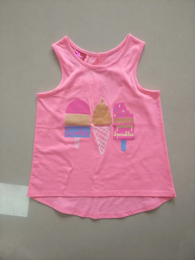 Girl's vest/T-shirt