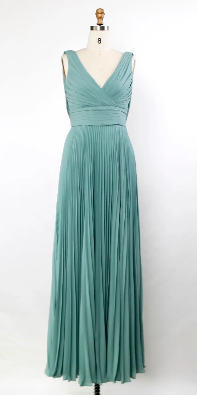 Women's Bridesmaid Dresses V-Neck with back draped neck Chiffon Sunburst Pleated Formal Prom Gowns