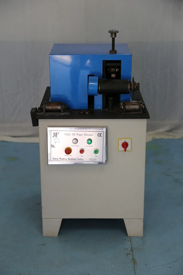 Round Tube Cutting Machine