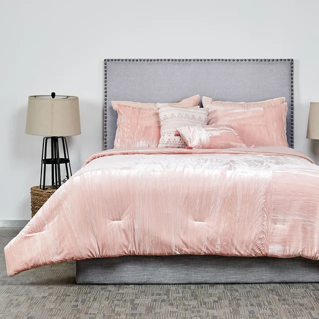 Crinkled velvet comforter set