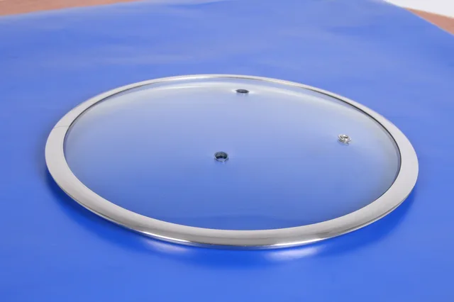 Tempered glass lid